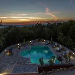 Marina, Spacious 4 Bedroom With Access To Two Shared Pools
