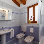 Marina, Spacious 4 Bedroom With Access To Two Shared Pools *