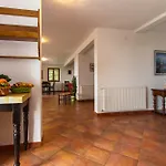 Marina, Spacious 4 Bedroom With Access To Two Shared Pools Villa