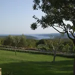 Villa Marina, Spacious 4 Bedroom With Access To Two Shared Pools *